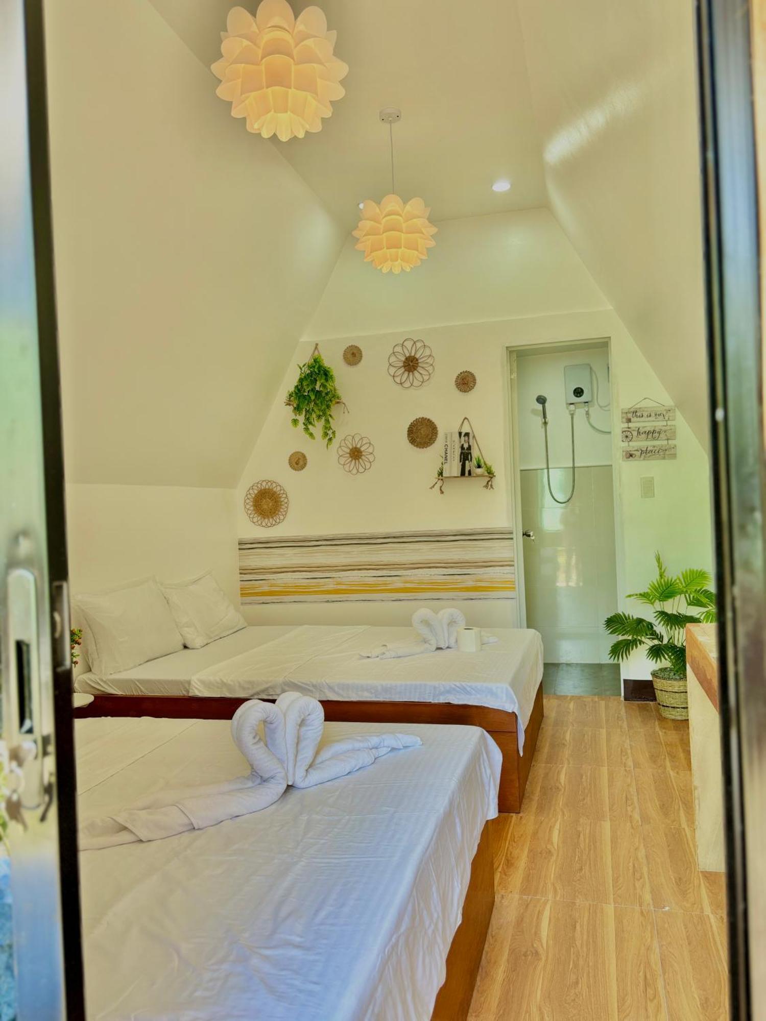 Villa Lovi Panagsama Beach Moalboal Exterior photo
